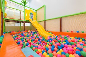 Katathani Phuket Beach Resort