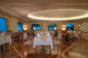 Katathani Phuket Beach Resort