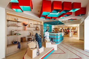 Katathani Phuket Beach Resort