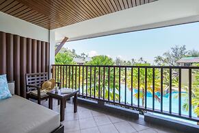 Katathani Phuket Beach Resort