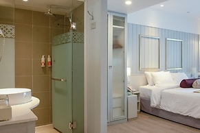 Katathani Phuket Beach Resort