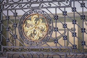 Hôtel Anne d'Anjou,The Originals Collection