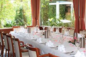Hotel Restaurant Seegarten Quickborn