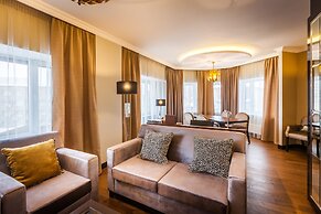 DoubleTree by Hilton Hotel Tyumen