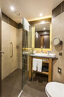 DoubleTree by Hilton Hotel Tyumen