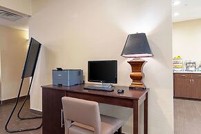 Comfort Inn and Suites Fredericksburg