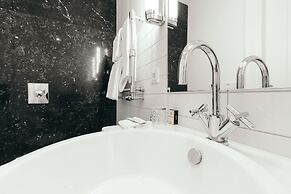 Hotel Borg by Keahotels