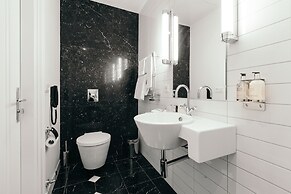 Hotel Borg by Keahotels