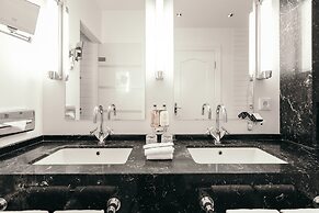 Hotel Borg by Keahotels