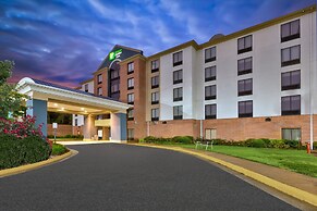 Holiday Inn Express Hotel & Suites Chesapeake by IHG