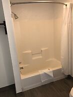 Comfort Inn & Suites Gatesville near Fort Cavazos