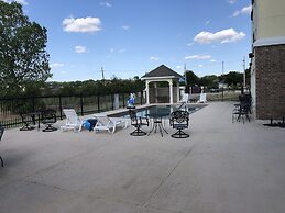 Comfort Inn & Suites Gatesville near Fort Cavazos
