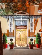 Crystal Palace Boutique Hotel