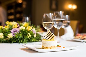 Crystal Palace Boutique Hotel