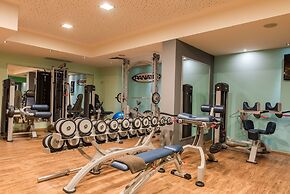 Crystal Palace Boutique Hotel