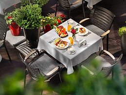 Crystal Palace Boutique Hotel