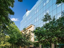 Crystal Palace Boutique Hotel