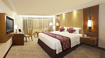 HOTEL EMPEROR - MACAU