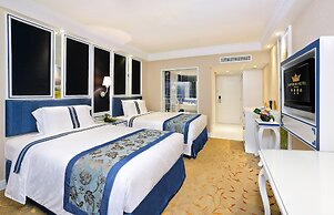 HOTEL EMPEROR - MACAU