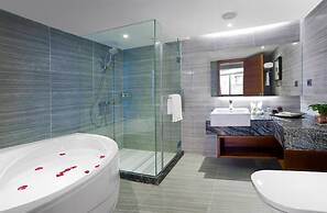 HOTEL EMPEROR - MACAU