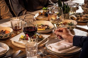 Van der Valk Hotel Sassenheim - Leiden