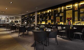 Van der Valk Hotel Sassenheim - Leiden