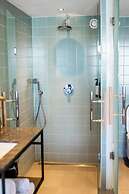 Van der Valk Hotel Sassenheim - Leiden