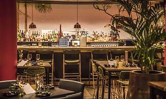 Van der Valk Hotel Sassenheim - Leiden