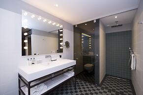 Van der Valk Hotel Sassenheim - Leiden