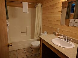 Emerald Forest Cabins