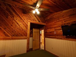 Emerald Forest Cabins