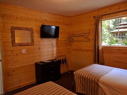 Emerald Forest Cabins