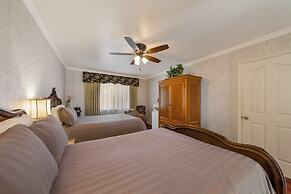 Carmel Inn And Suites