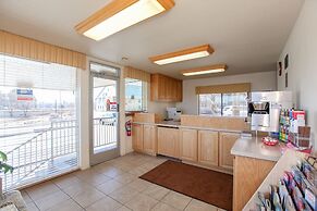 Highland Country Inn