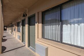 Highland Country Inn