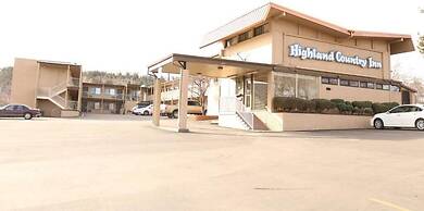 Highland Country Inn