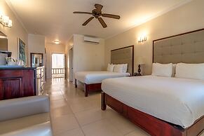 Travellers Beach Resort