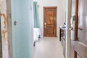 Travellers Beach Resort