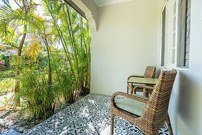 Travellers Beach Resort