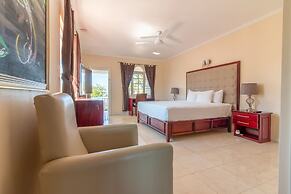 Travellers Beach Resort