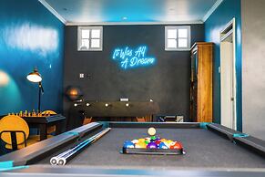 Travellers Beach Resort