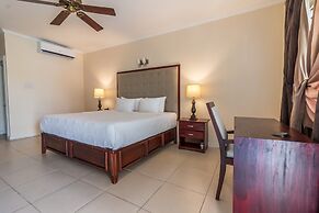 Travellers Beach Resort