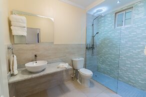 Travellers Beach Resort