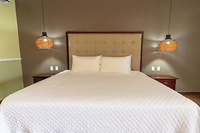 Travellers Beach Resort