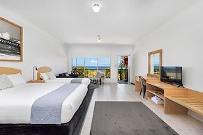 COAST motel and apartments