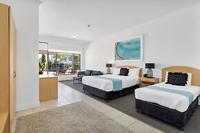 COAST motel and apartments