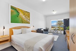 COAST motel and apartments