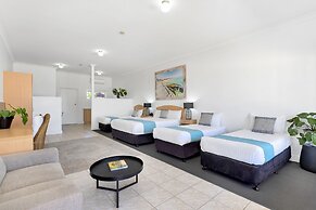 COAST motel and apartments