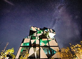 COAST motel and apartments