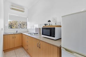 COAST motel and apartments